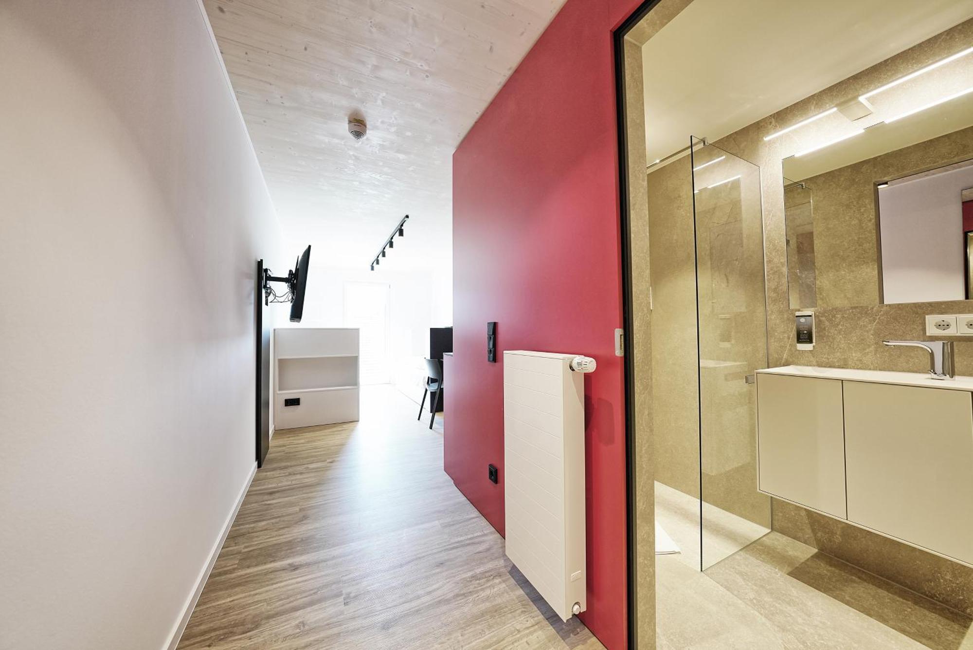 Timber One Boardinghouse Dorfen Aparthotel ภายนอก รูปภาพ