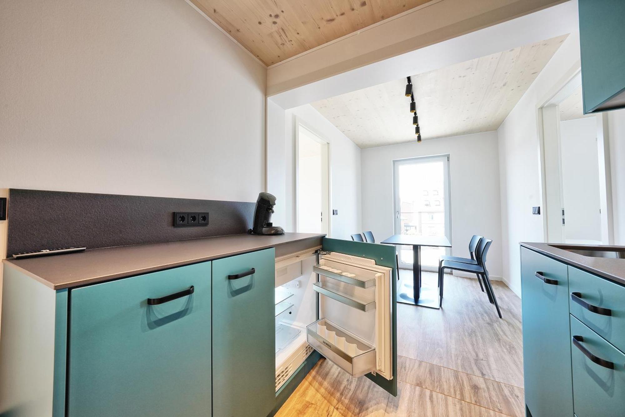 Timber One Boardinghouse Dorfen Aparthotel ภายนอก รูปภาพ